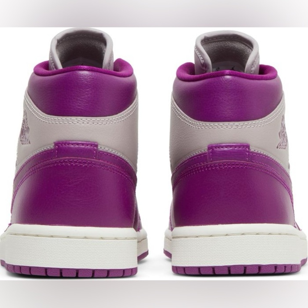 Air Jordan 1 Mid 'Magenta' Air - Picture 4 of 5
